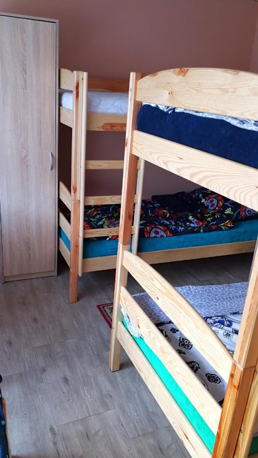 Tanie Noclegi Mieszkanka Zyrardow Exteriör bild