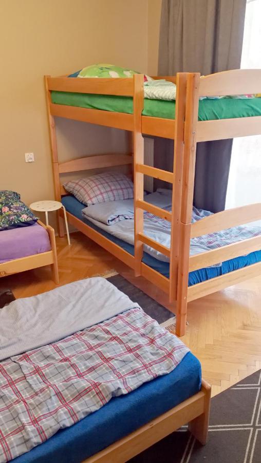 Tanie Noclegi Mieszkanka Zyrardow Exteriör bild